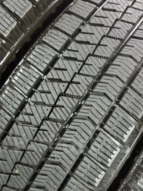 Bridgestone Blizzak VRX2. ������, ��� �����, 2021 ���, �/�, ����� 5 % ����