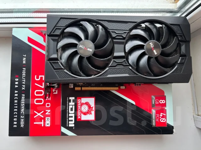 Radeon RX 5700 XT ����