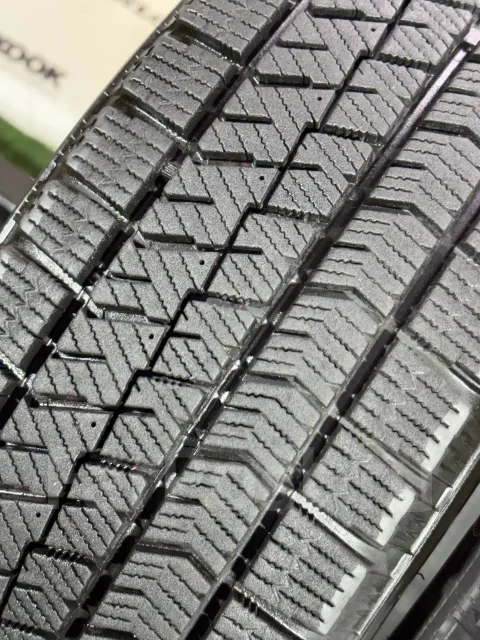 Bridgestone Blizzak VRX2. ������, ��� �����, 2021 ���, �/�, ����� 5 % ����