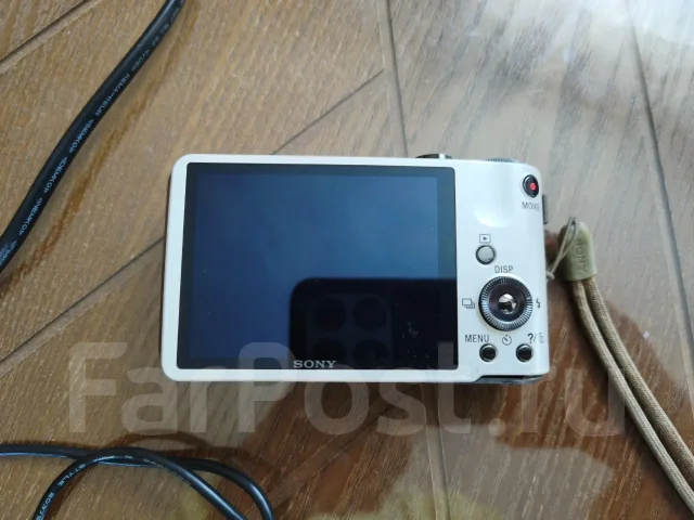 Sony Cyber-shot DSC-HX7V ����