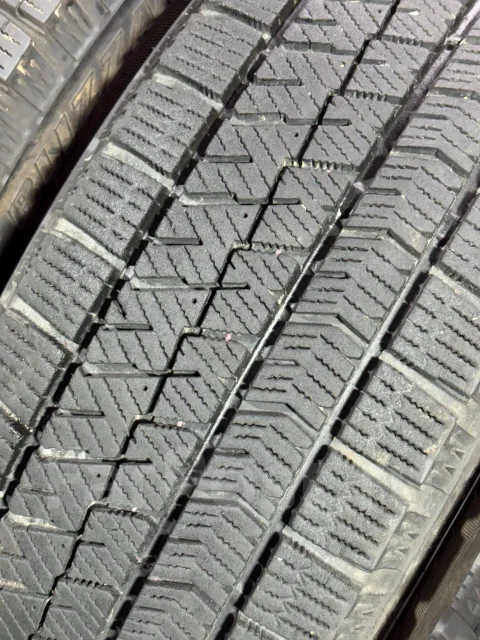 Bridgestone Blizzak VRX2. ������, ��� �����, 2017 ���, �/�, ����� 5 % ����