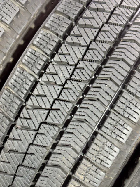 Bridgestone Blizzak VRX2. ������, ��� �����, 2017 ���, �/�, ����� 5 % ����