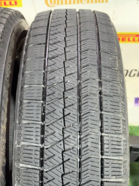 Bridgestone Blizzak VRX2. ������, ��� �����, 2017 ���, �/�, ����� 5 % ����