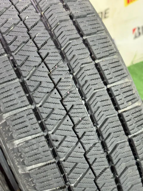 Bridgestone Blizzak VRX2. ������, ��� �����, 2017 ���, �/�, ����� 5 % ����