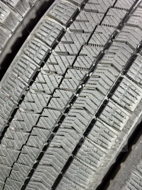 Bridgestone Blizzak VRX2. ������, ��� �����, 2018 ���, �/�, ����� 5 % ����