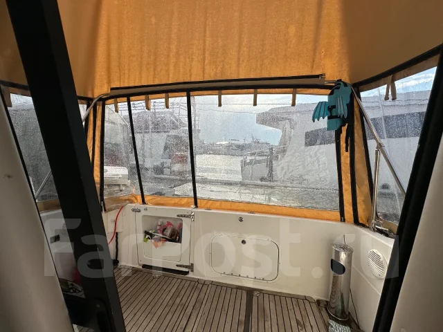 Bayliner. 2001 ���, ����� 10,5��., ��������� ������������, 620��.�., ������ ����