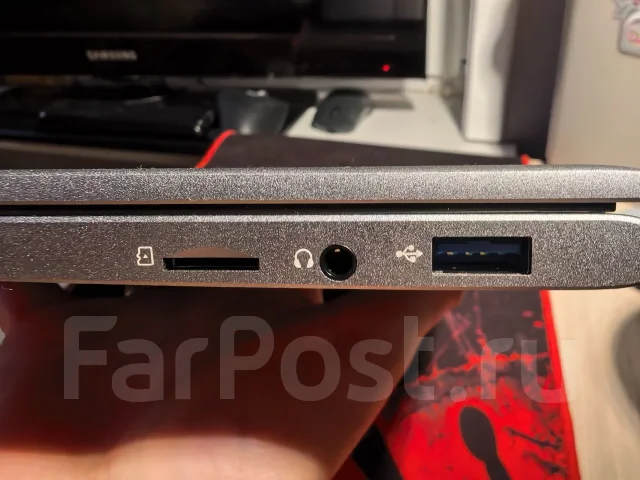 IRBIS NB660. 13.5", 2,6����, ��� 4 ��, ���� 128���, WiFi: 1, Bluetooth: 1, ����������� �� 3��. ����