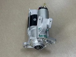 ������� Mitsubishi ME017035E 4DR5 ME017035E ����