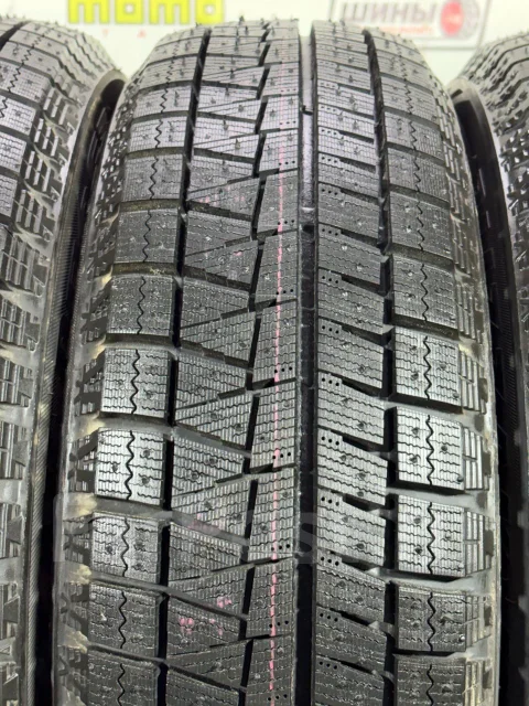 Bridgestone Blizzak Revo GZ. ������, ��� �����, 2015 ���, �/�, ����� �� 5 % ����