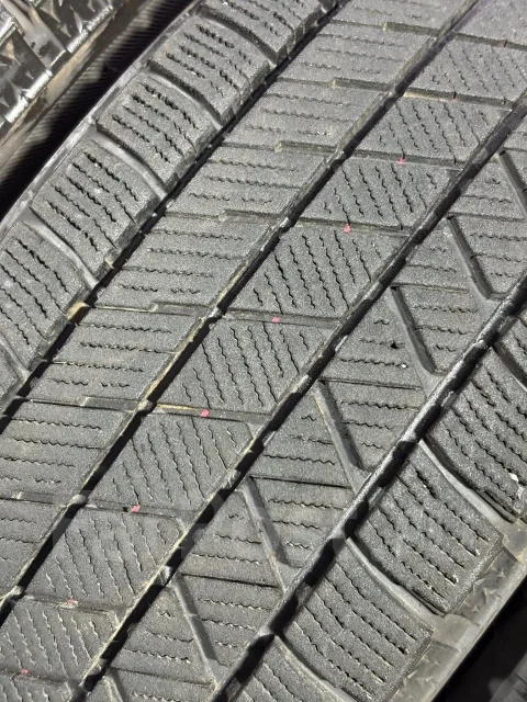 Bridgestone Blizzak VRX3. ������, ��� �����, 2021 ���, �/�, ����� 5 % ����