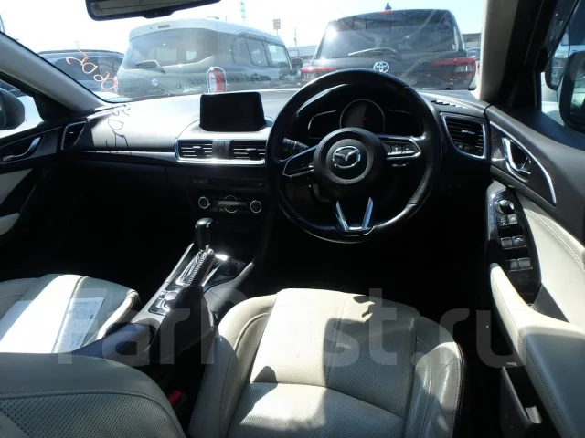 Mazda Axela. BMLFS, S5DPTS ����