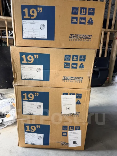 Work VS. 8.5x19", 5x114.3, ET35, �� 73,1���. ����