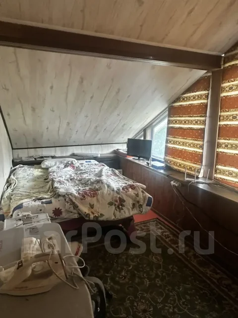 �������. �-� �����, ��� 199��&sup2;, ������� 18����., ���, ����: �����������, ��������, ������������� 15 ��� ����