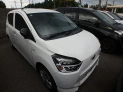 Daihatsu Mira e:S. LA350, KF ����
