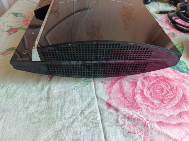 Sony PlayStation 3 ����