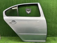 ����� ������� Skoda Octavia 2010 1Z5833056 A5 CAXA, ������ ������ 1Z5833056 ����