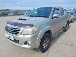 Toyota Hilux. 2KDFTV ����