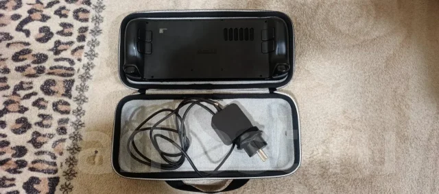 Steam Deck OLED ����