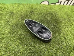 ���� ������ ����������������� Mercedes-Benz CLS 2004 A2118213679 W219 M272.964 A2118213679 ����