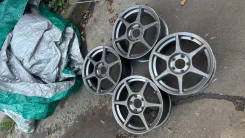 Buddy Club P1. 7.0x16", 5x114.3, ET43 ����