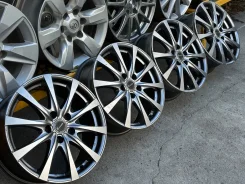 Hot Stuff Exceeder. 7.0x17", 5x114.3, ET38 ����