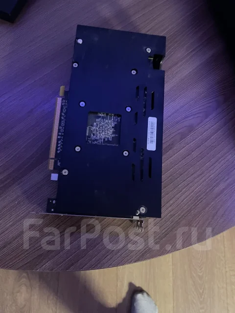Radeon RX 580 ����