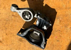 ������� ��������� ������ Nissan X-Trail TNT31 / ��� ������� �� �� 11210ET80A ����