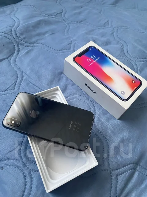 Apple iPhone X. �/�, 64 ��, ������, 4G LTE ����