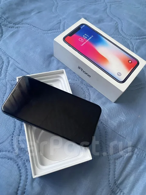 Apple iPhone X. �/�, 64 ��, ������, 4G LTE ����