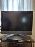 Hitachi. LCD (��) ����