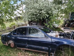 Nissan Cefiro ����