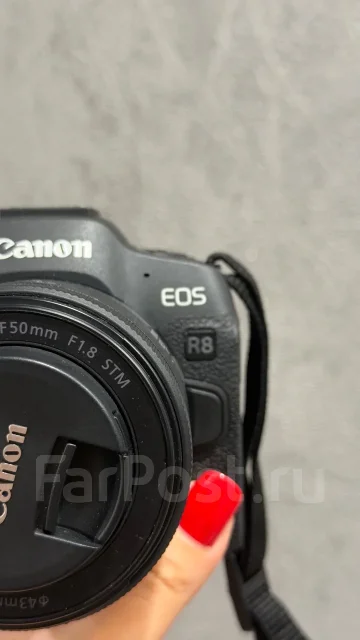 Canon EOS R8 Body ����