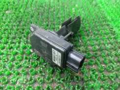 ������ ������� ������� Mitsubishi Outlander MR985187 CW5W 4B12 MR985187 ����