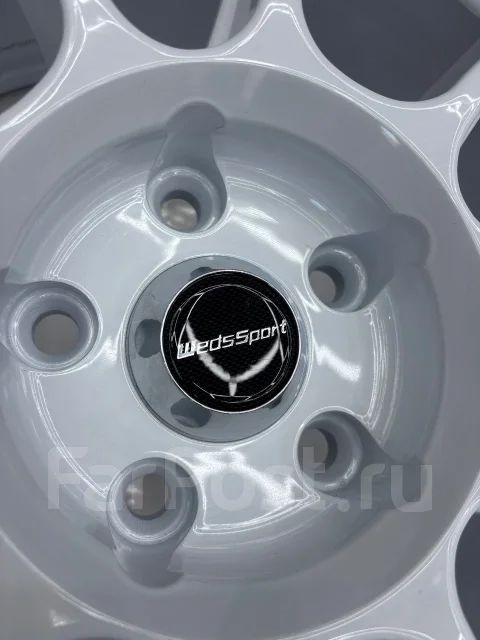 Weds Sport TC105X. 8.0x17", 5x114.3, ET35, �� 73,1���. ����