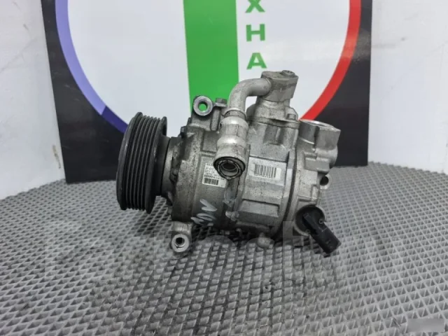 ���������� ������������ Audi 8KD260805 8KD260805 ����