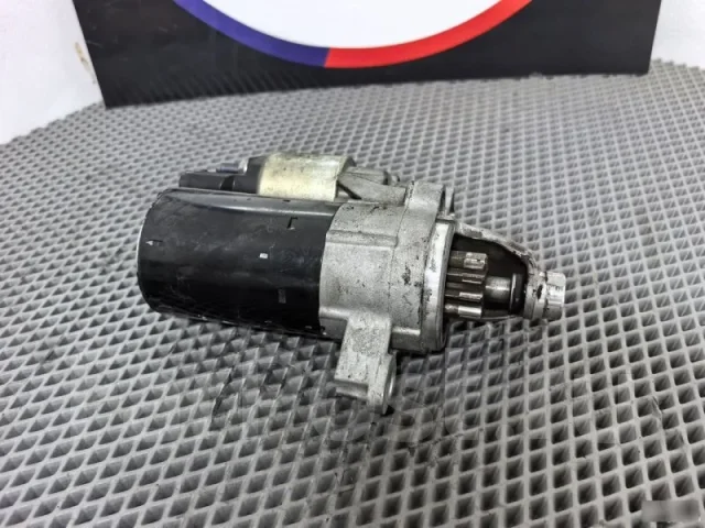 ������� Audi 06H911021A 06H911021A ����