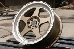 Rotiform. 7.0x16", 4x100, 4x114.3, ET35, �� 73,1���. ����