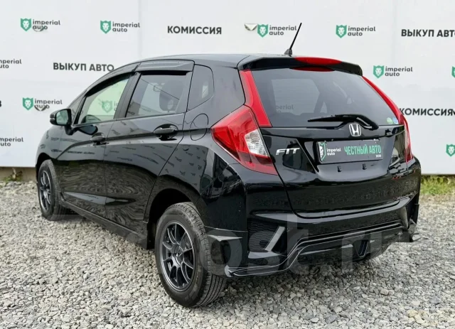 Honda Fit. �������, ��������, 1.3 (100��.�.), ������, 123 000����. �� ����