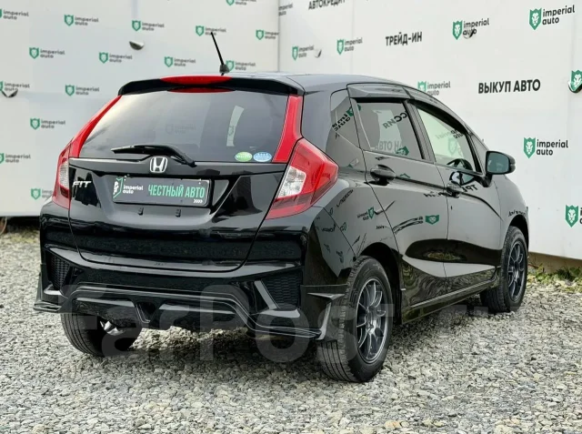 Honda Fit. �������, ��������, 1.3 (100��.�.), ������, 123 000����. �� ����