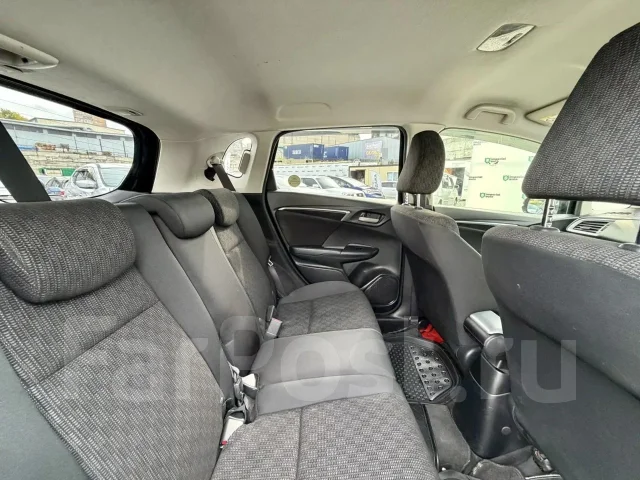 Honda Fit. �������, ��������, 1.3 (100��.�.), ������, 123 000����. �� ����