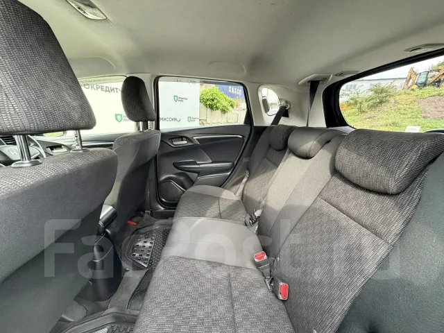 Honda Fit. �������, ��������, 1.3 (100��.�.), ������, 123 000����. �� ����