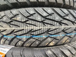 PowerTrac Snowmarch Stud. ������, ����������, ����� ����