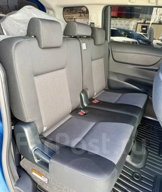 Toyota Sienta. �������, ��������, 1.5 (109��.�.), ������, 121 000����. �� ����
