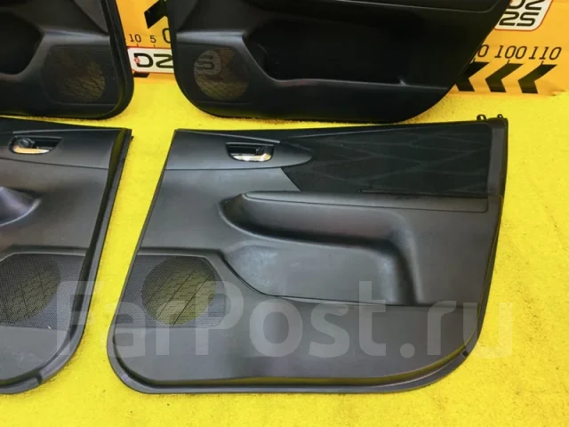 ������� ������ Toyota WISH 2012 6761068230 ZGE20W 2Zrfae 6761068230 ����