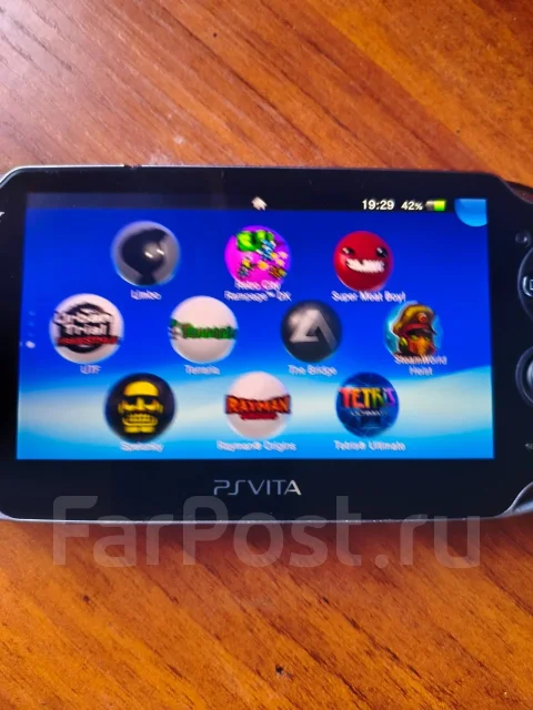 Sony PlayStation Vita ����