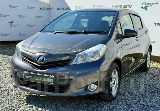 Toyota Vitz. �������, ��������, 1.0 (69��.�.), ������, 190 000����. �� ����