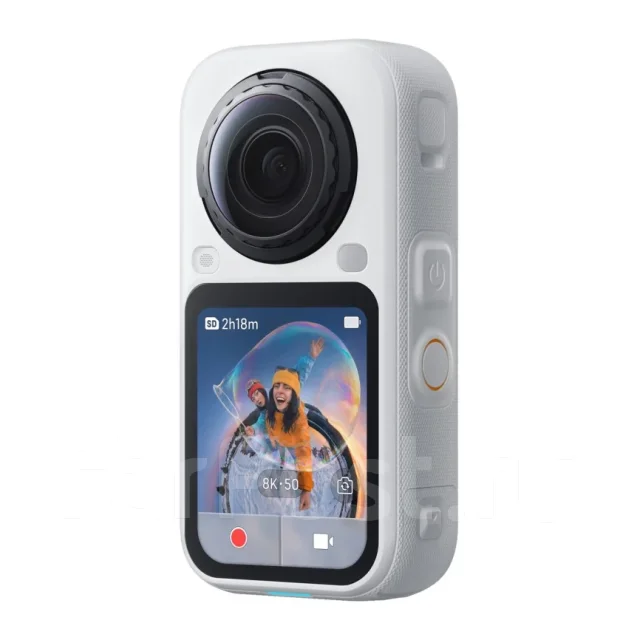 Insta360 X6. � ���������� ����