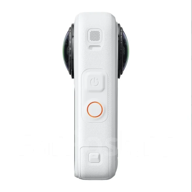 Insta360 X6. � ���������� ����