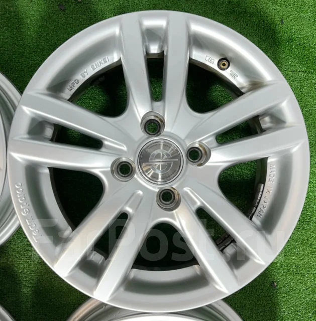 Sparco. 5.5x14", 4x100, ET32, �� 57,1���. ����