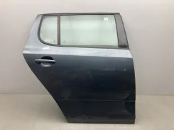 ����� Skoda Fabia 2 2007-2015 5J6833052 5J, ������ ������ 5J6833052 ����